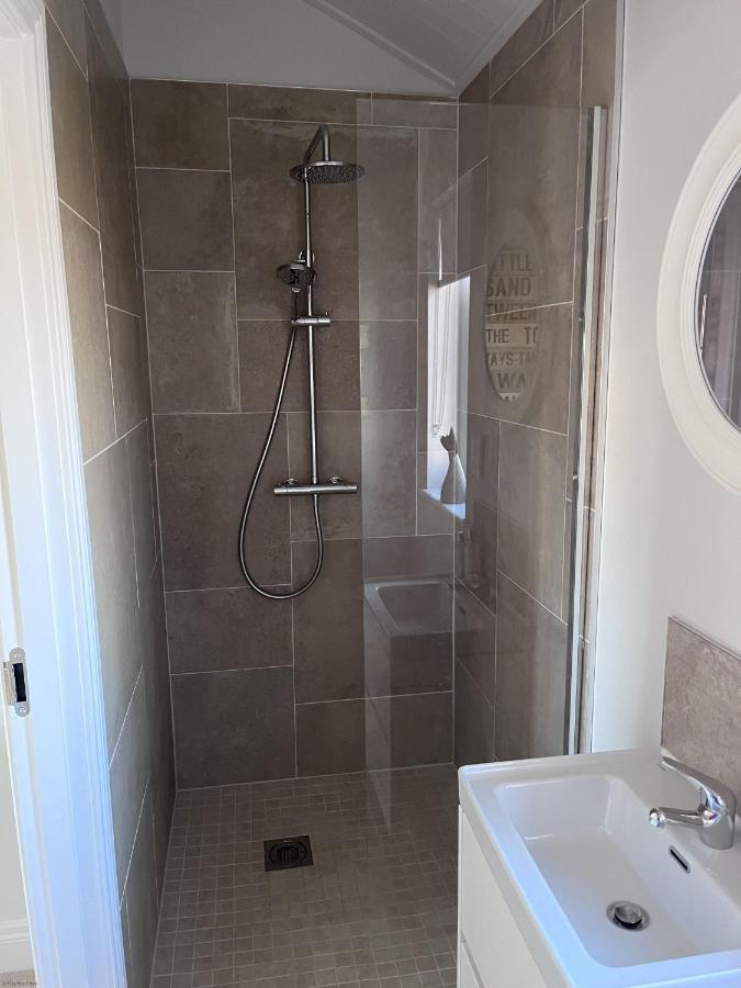 The Lake House At The Bay Filey, Sleeps 4, 1 Dog Welcome For Free Too Exteriör bild