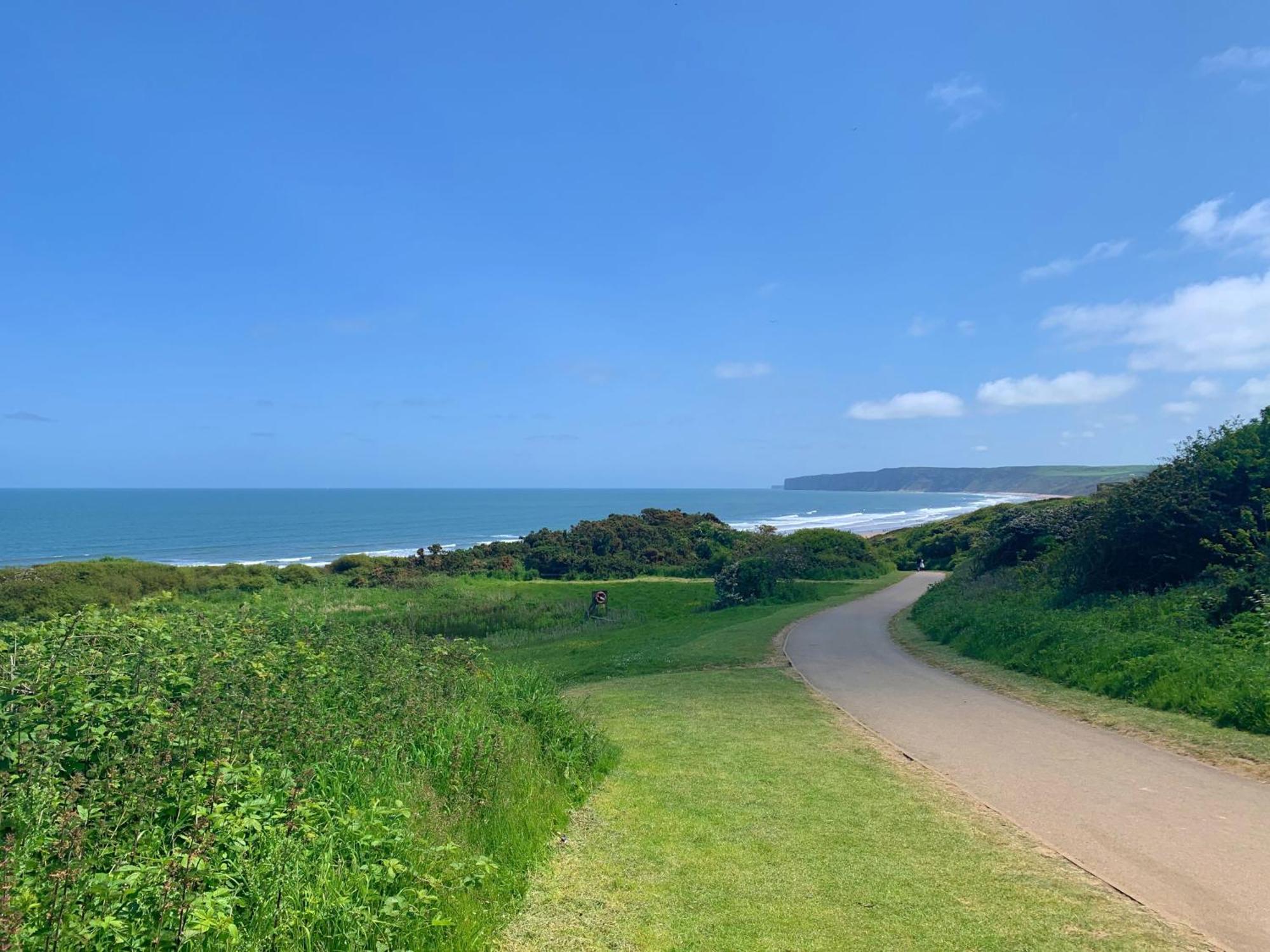 The Lake House At The Bay Filey, Sleeps 4, 1 Dog Welcome For Free Too Exteriör bild
